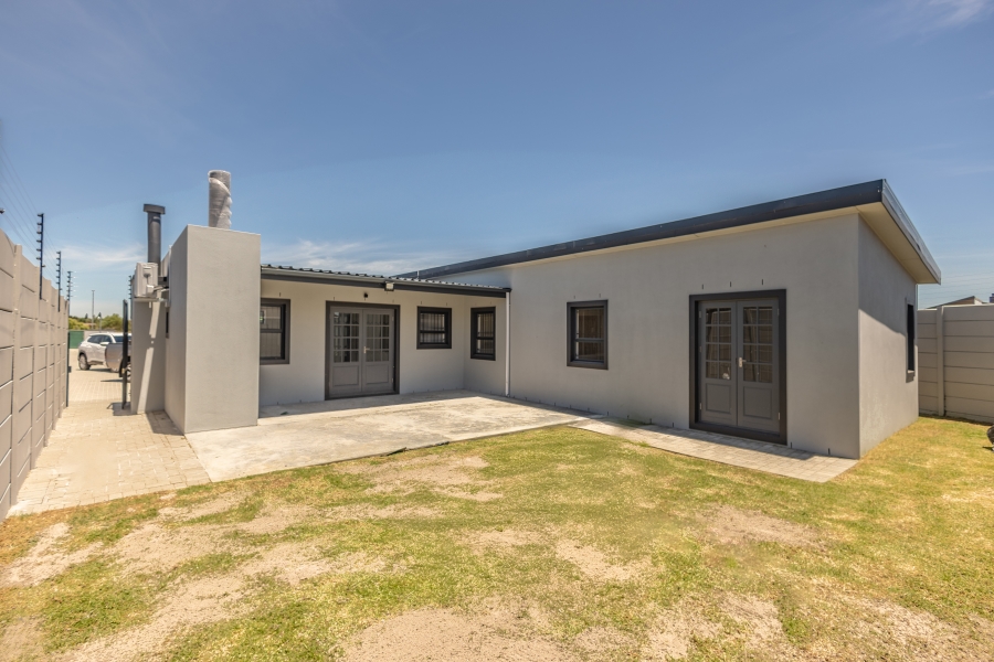 3 Bedroom Property for Sale in Annandale Western Cape